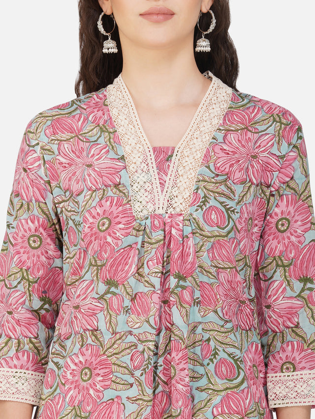 Aruna Rosa Kurta