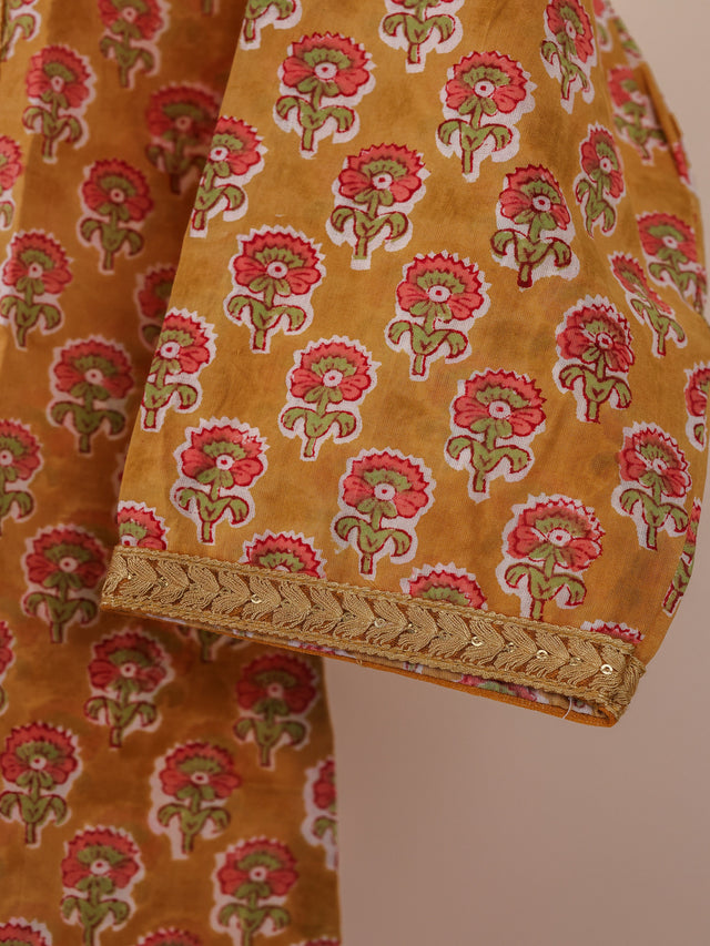 Kamal Surkh Suit Set