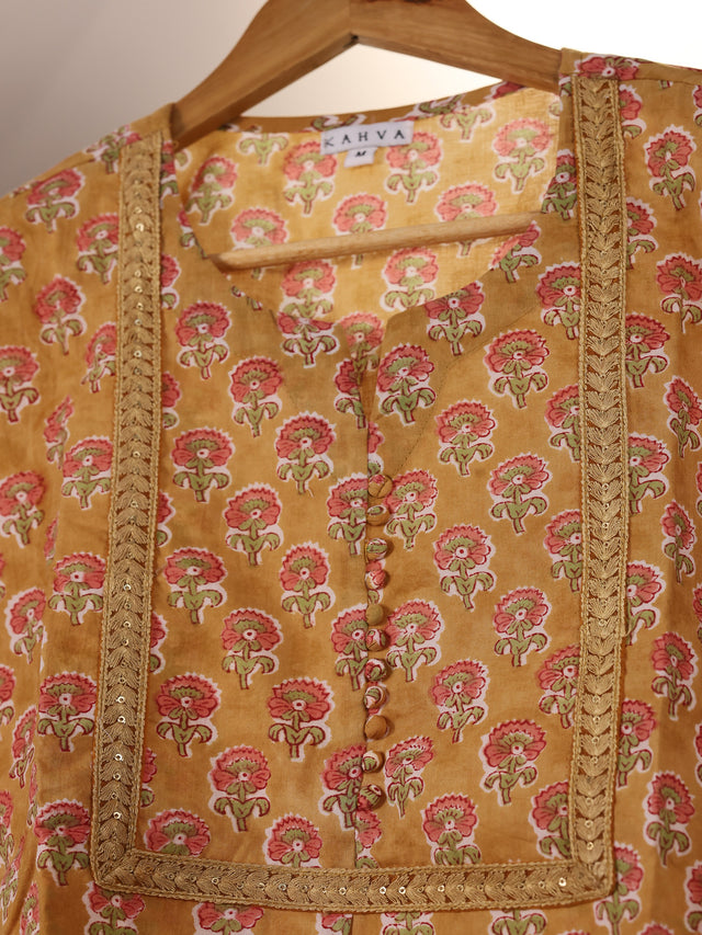 Kamal Surkh Suit Set