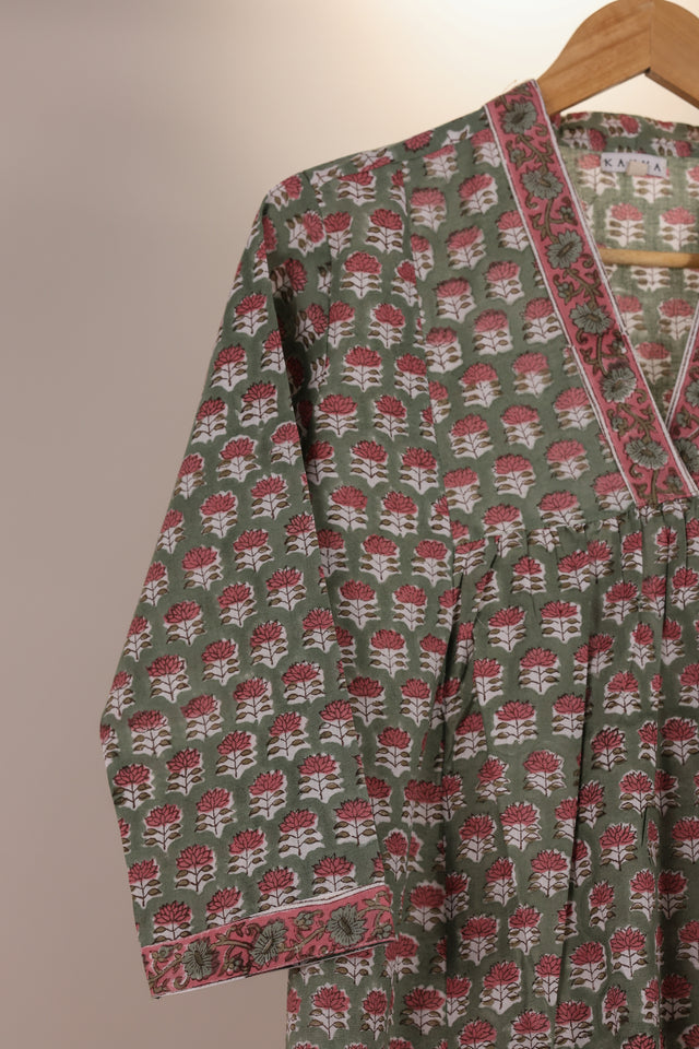 Green Floral Print Office Wear Kurta