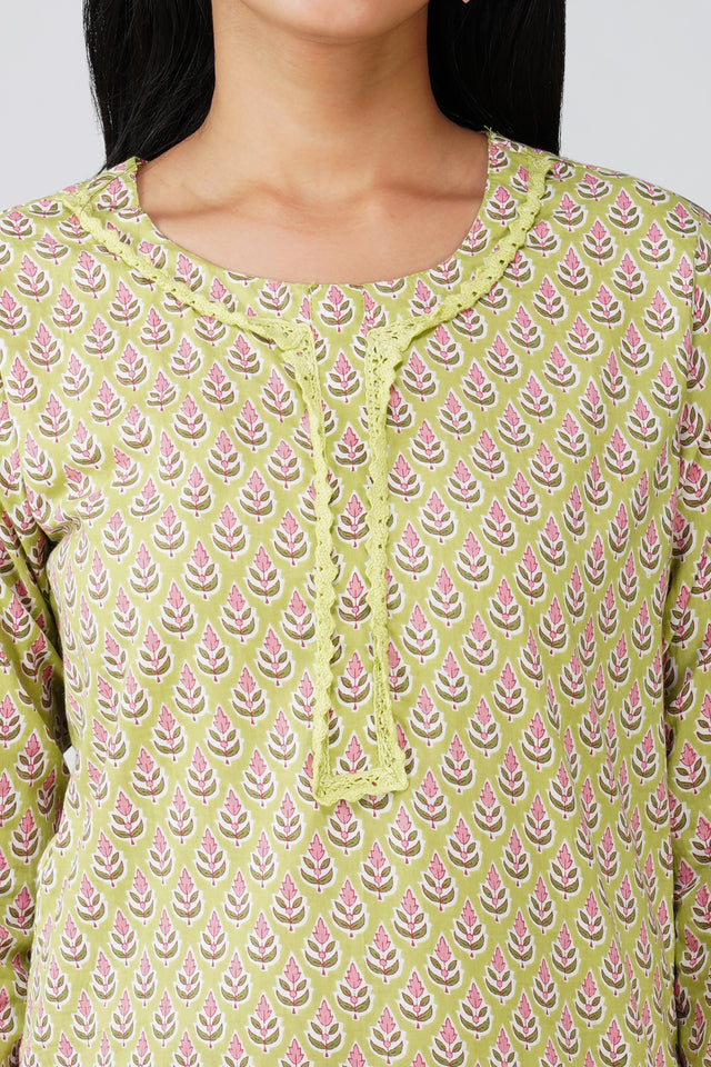 Kusha Indri Kurta