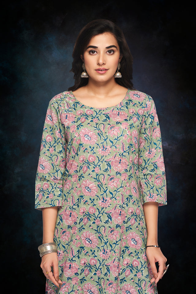 Amrita Naaz Suit Set