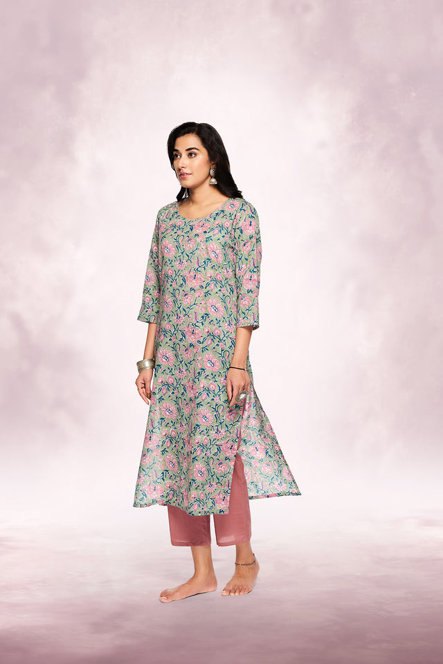 Amrita Naaz Suit Set