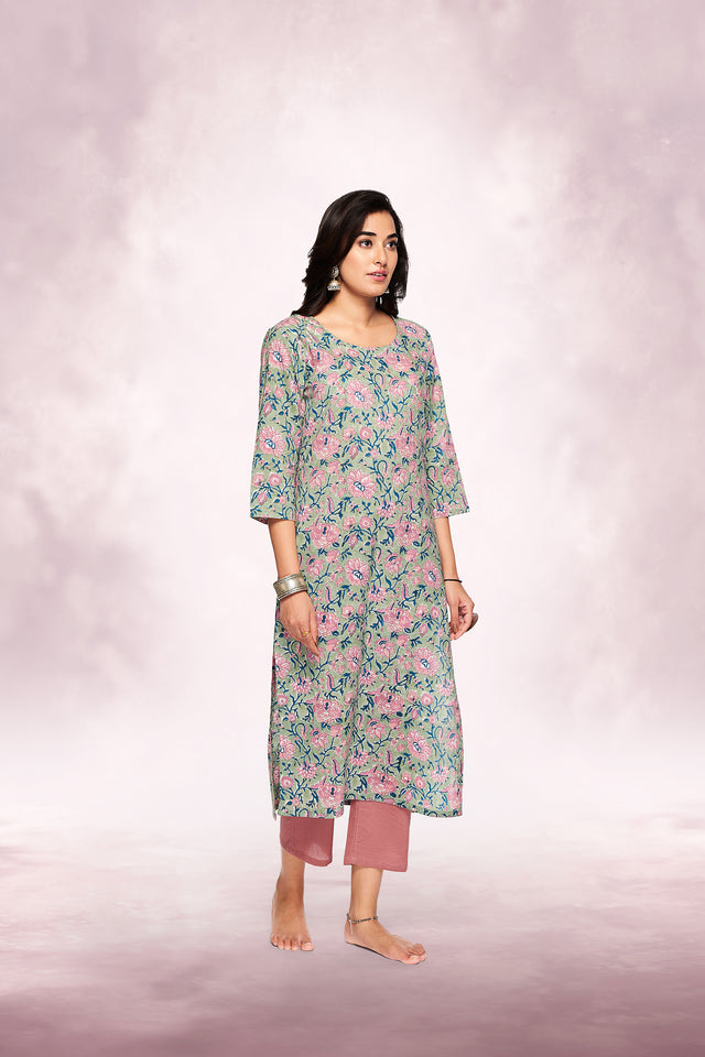 Amrita Naaz Suit Set