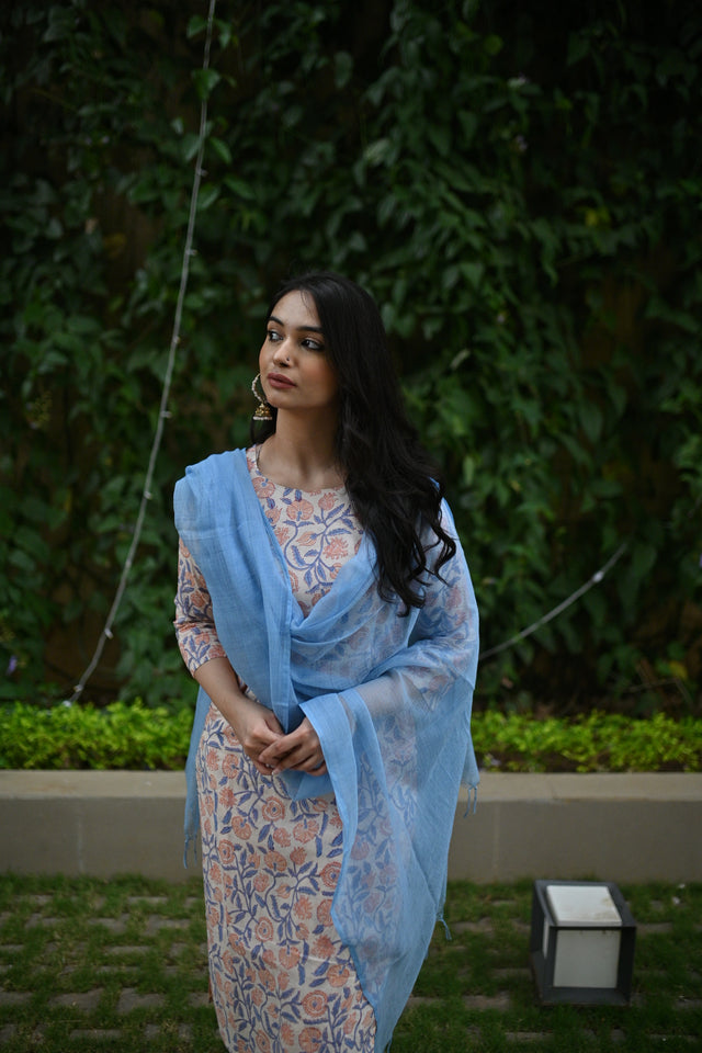 Amrita Saundarya Suit Set
