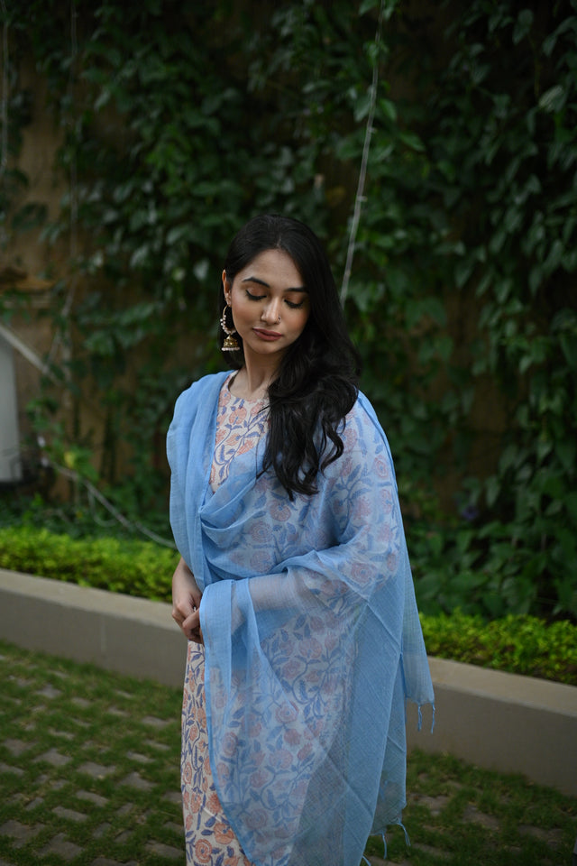 Amrita Saundarya Suit Set