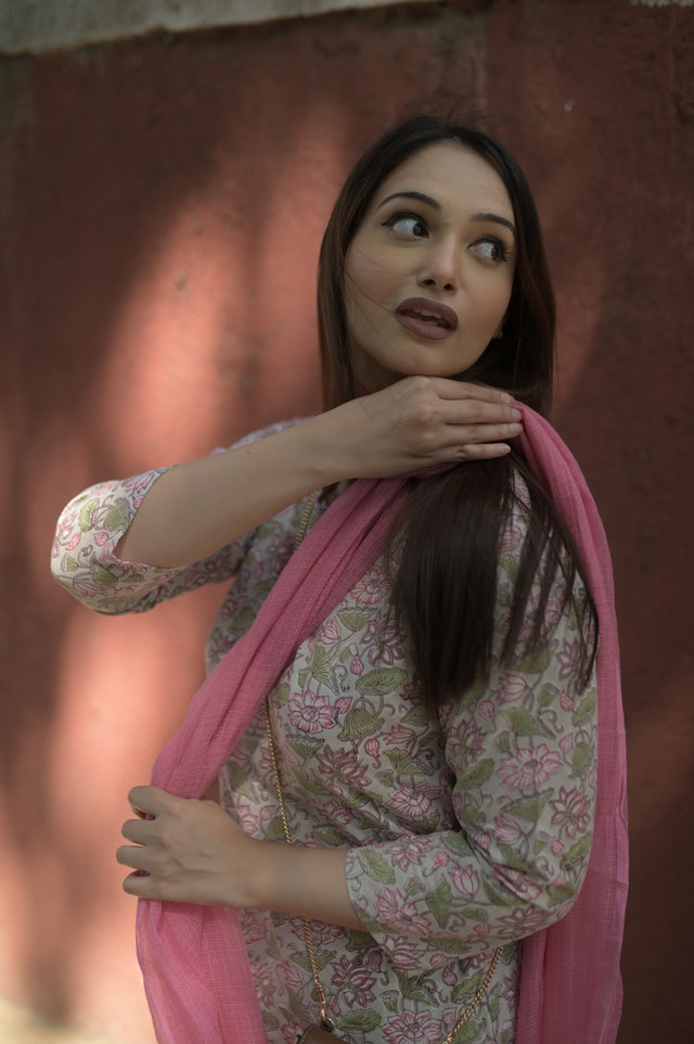 Amrita Mahi Suit Set