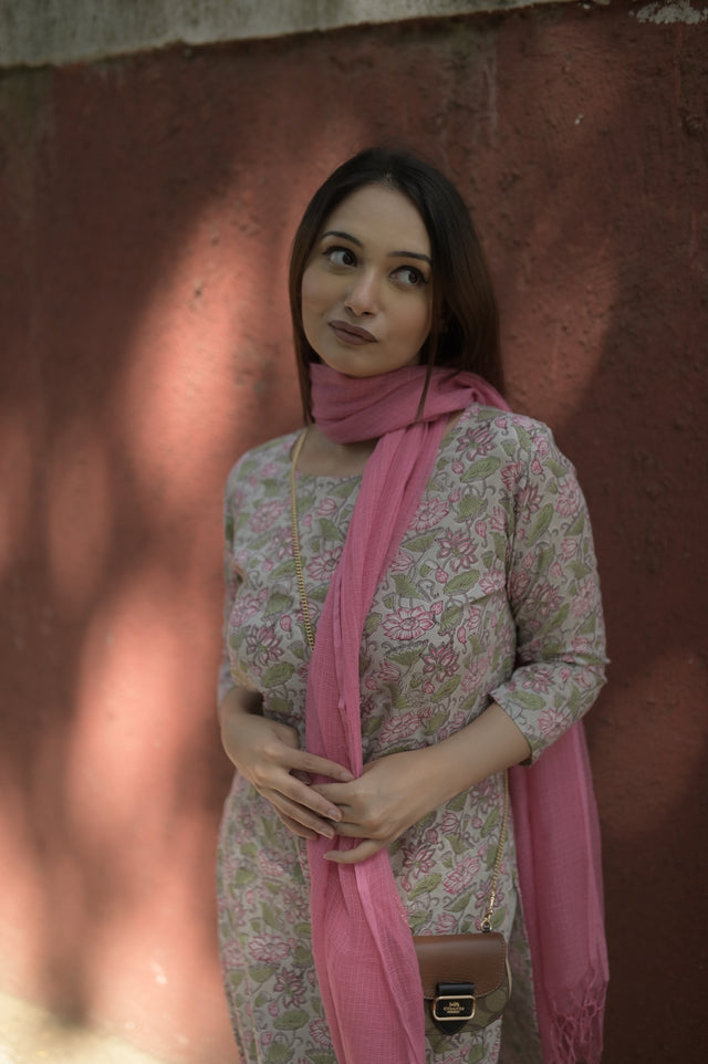 Amrita Mahi Suit Set