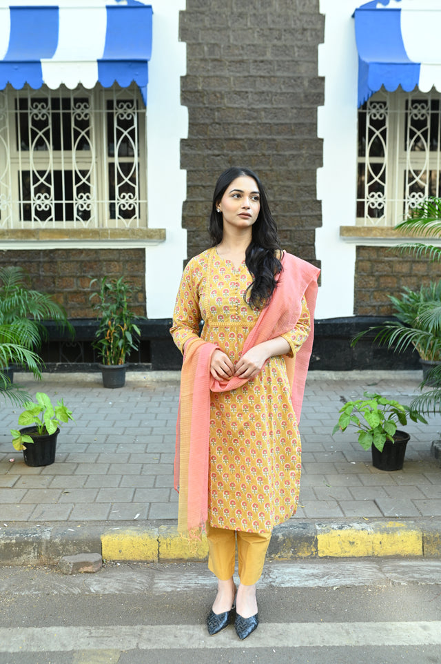 Kamal Surkh Suit Set