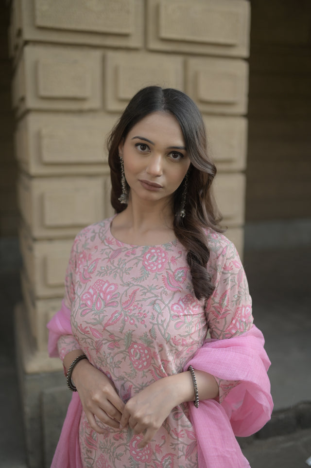 Amrita Ruhi Suit Set