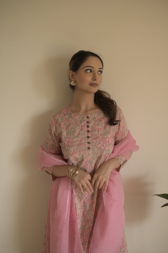Anila Ruhi Suit Set