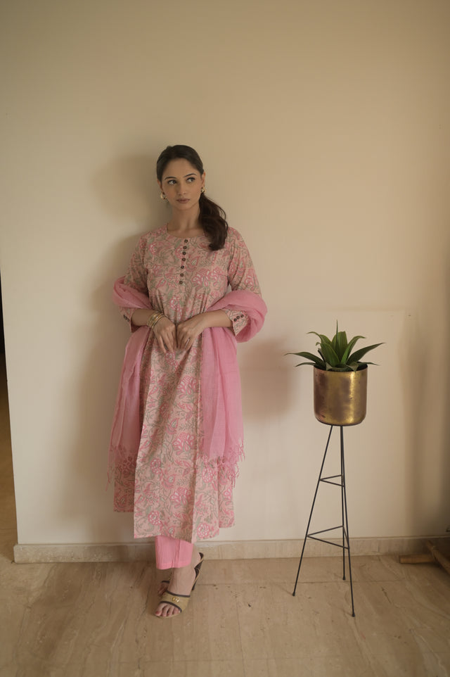 Anila Ruhi Suit Set