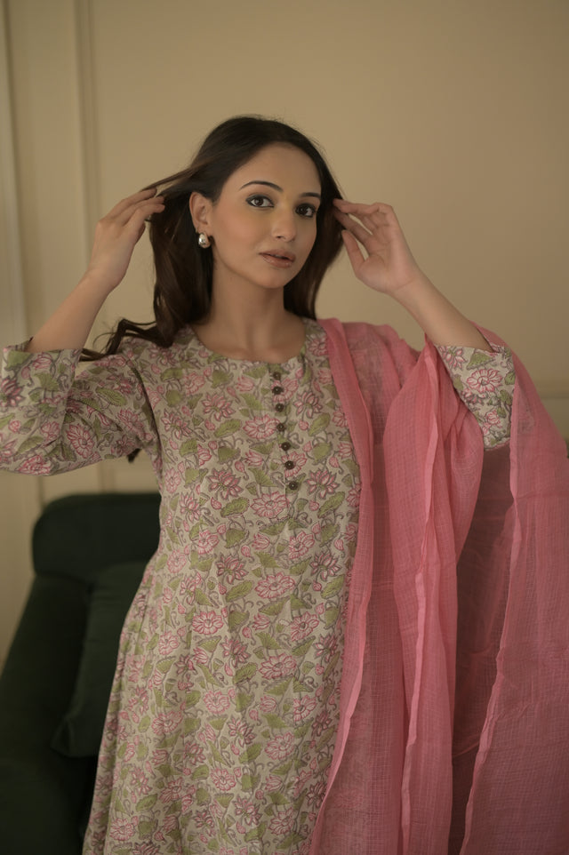Anila Mahi Suit Set