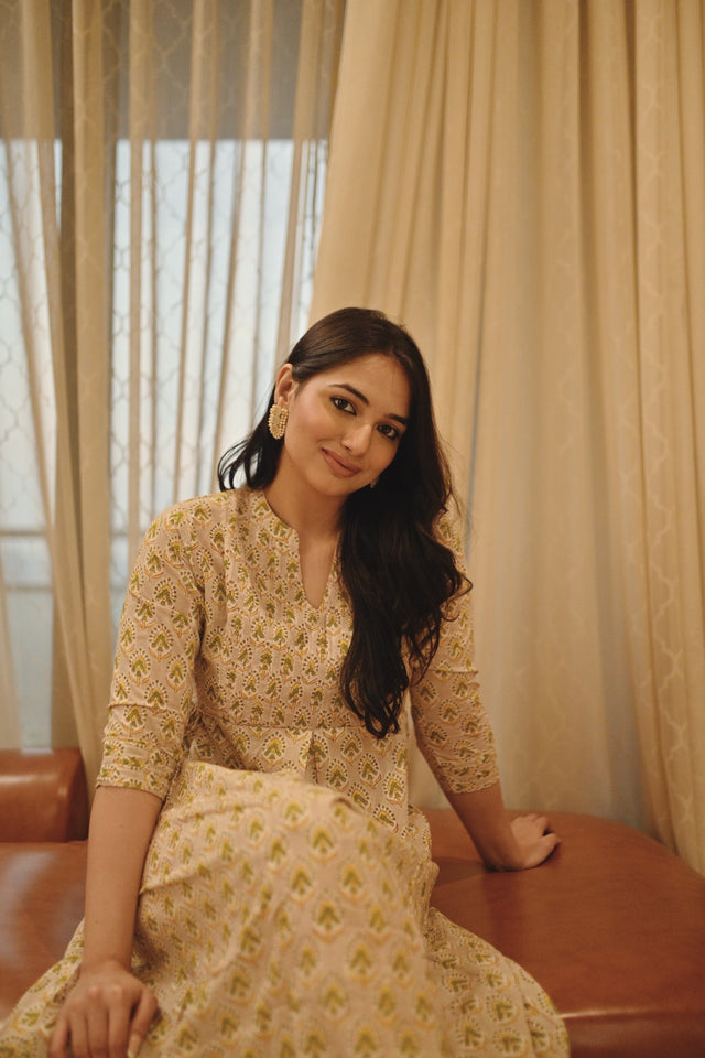 Sitara Siva Suit Set