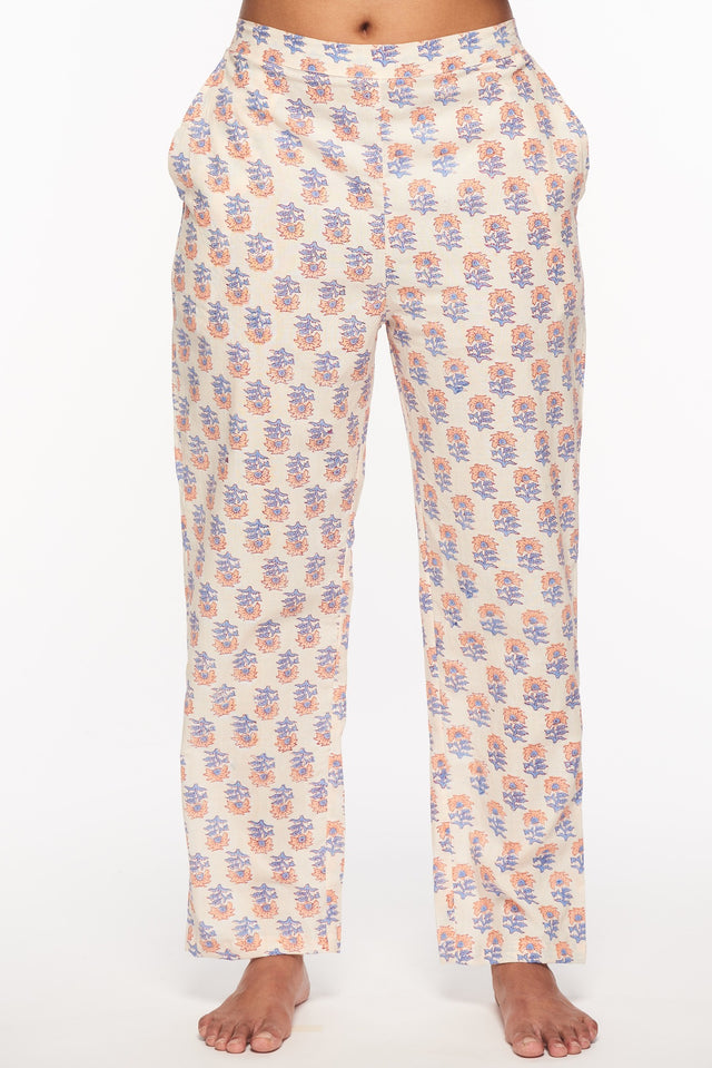 Elegant Embodiment of Beauty in this Kurta Set