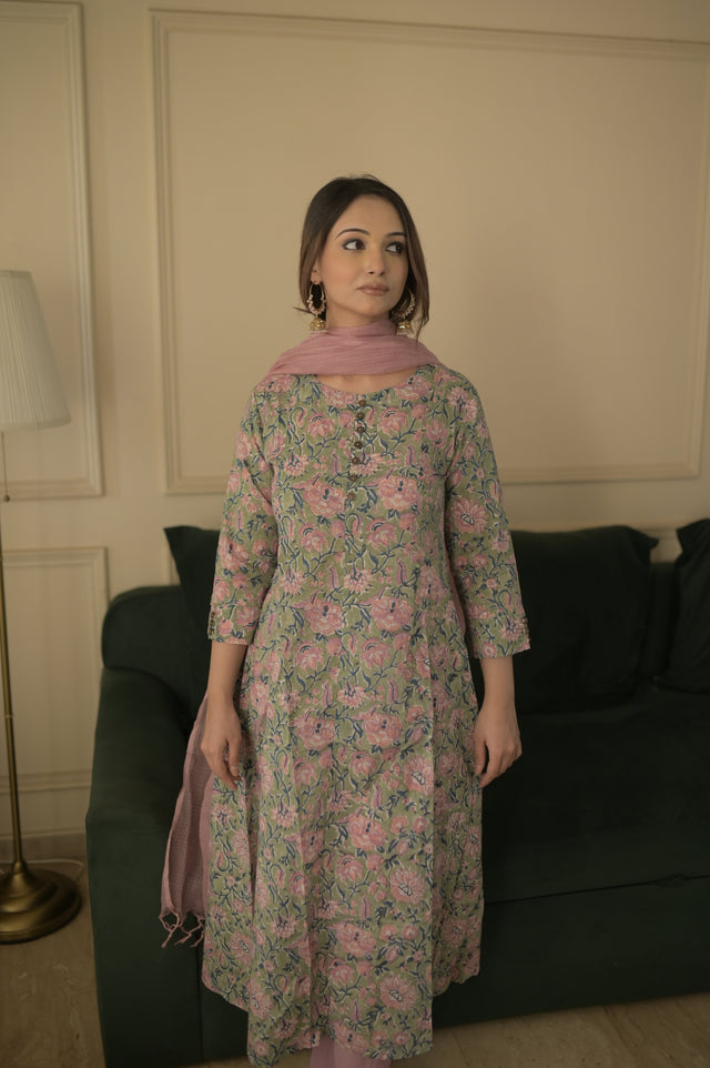 Anila Naaz Suit Set