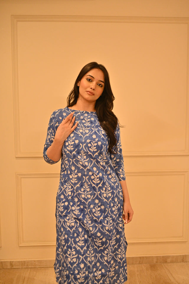 Naaya Iris Kurta Set